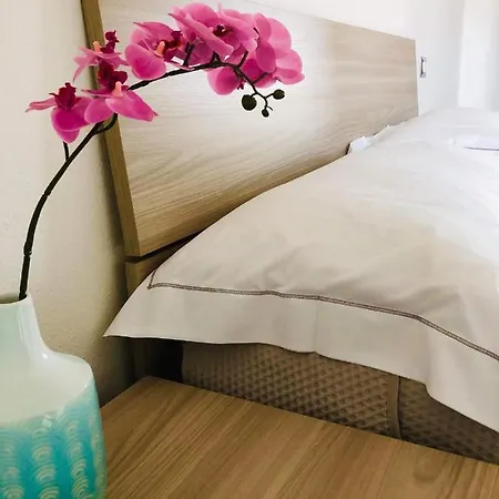 Casa Simius Deluxe * فيلاّسيمِيوس